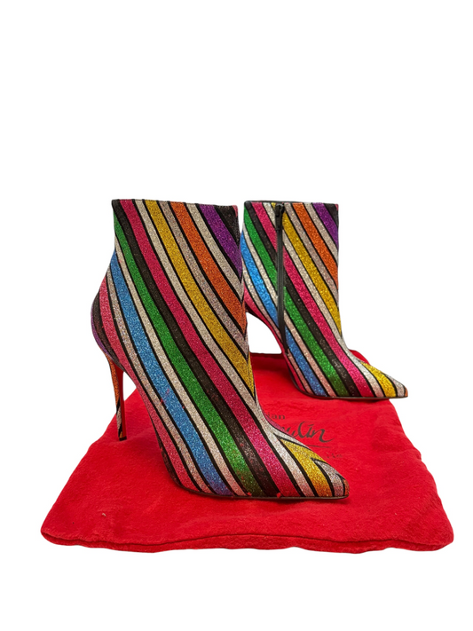 C Louboutin  Size 38.5 Designer Shoes