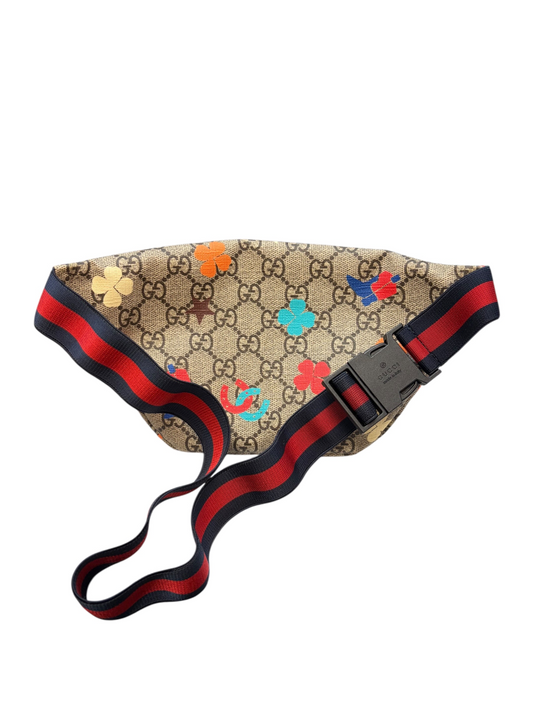 Gucci Size Small Designer Purses