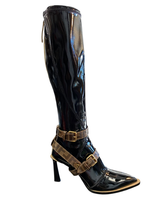 Fendi  Size 39 Designer Shoes