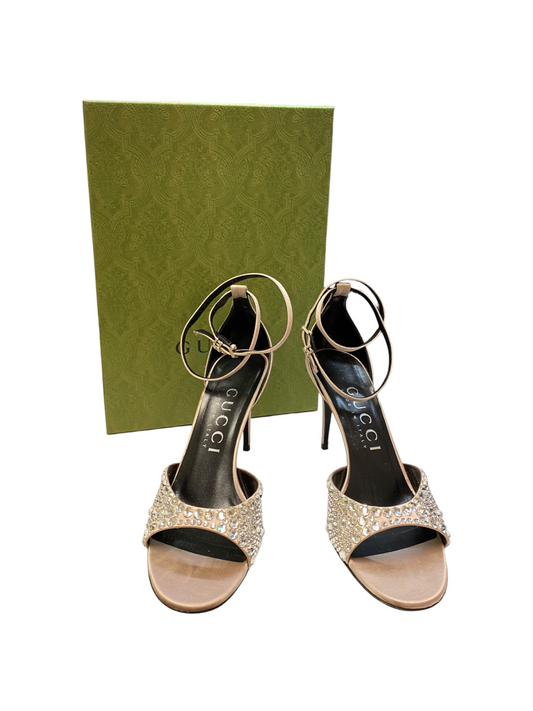 Gucci  Size 38 Designer Shoes