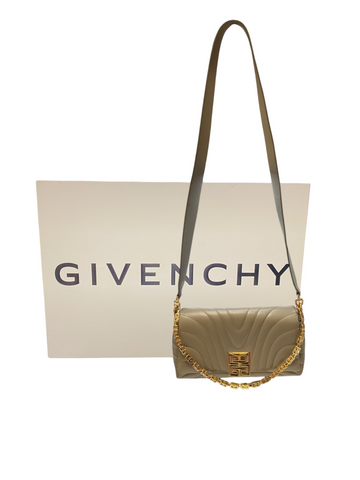 Givenchy  Size Medium Designer Purses