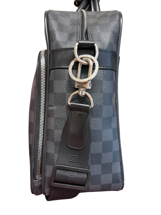 LV Briefcase Size L/XL Louis Vuitton