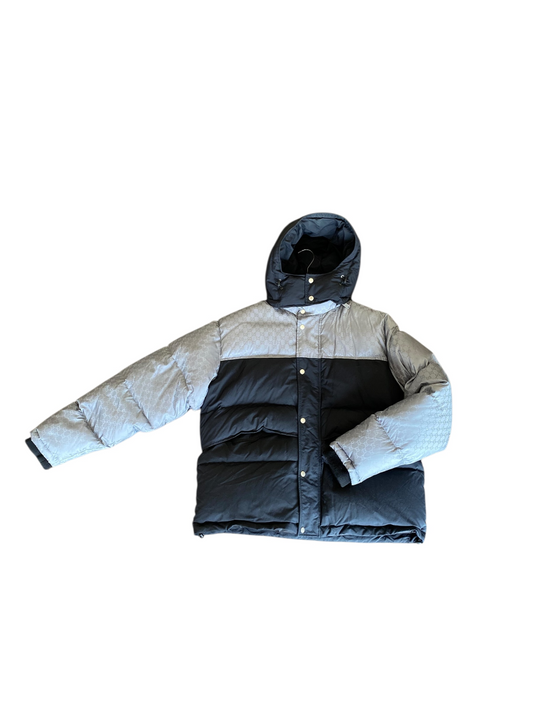 Gucci Size 3X Designer Clothing