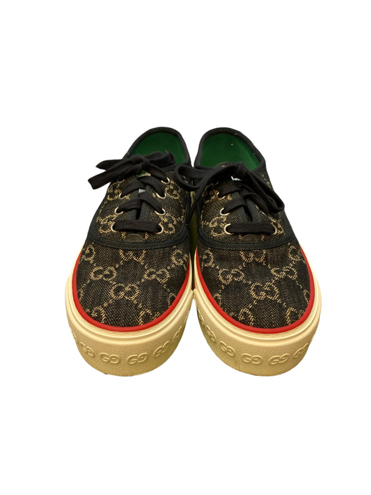 Gucci  Size 37 Designer Shoes