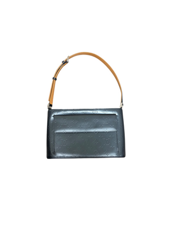 LV  Size Medium Louis Vuitton