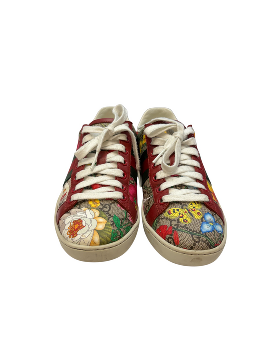 Gucci  Size 35.5 Designer Shoes