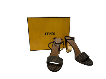 Fendi  Size 40 Designer Shoes