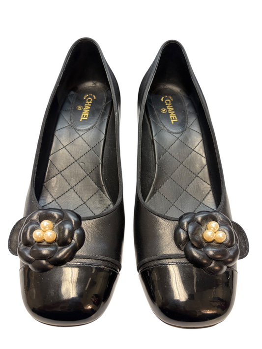 Chanel  Size 40.5 Designer Shoes