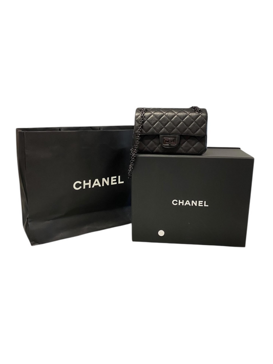 Chanel  Size S/M Designer Purses