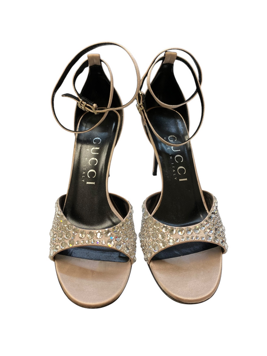 Gucci  Size 38 Designer Shoes