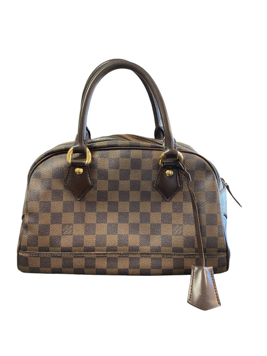 LV  Size Medium Louis Vuitton