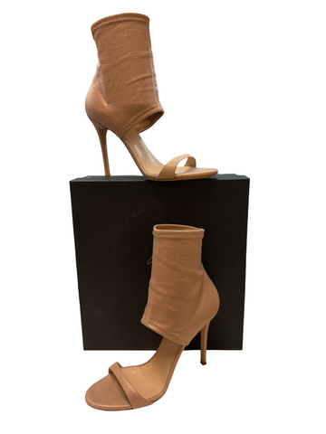 Giuseppe  Size 9.5 Designer Shoes